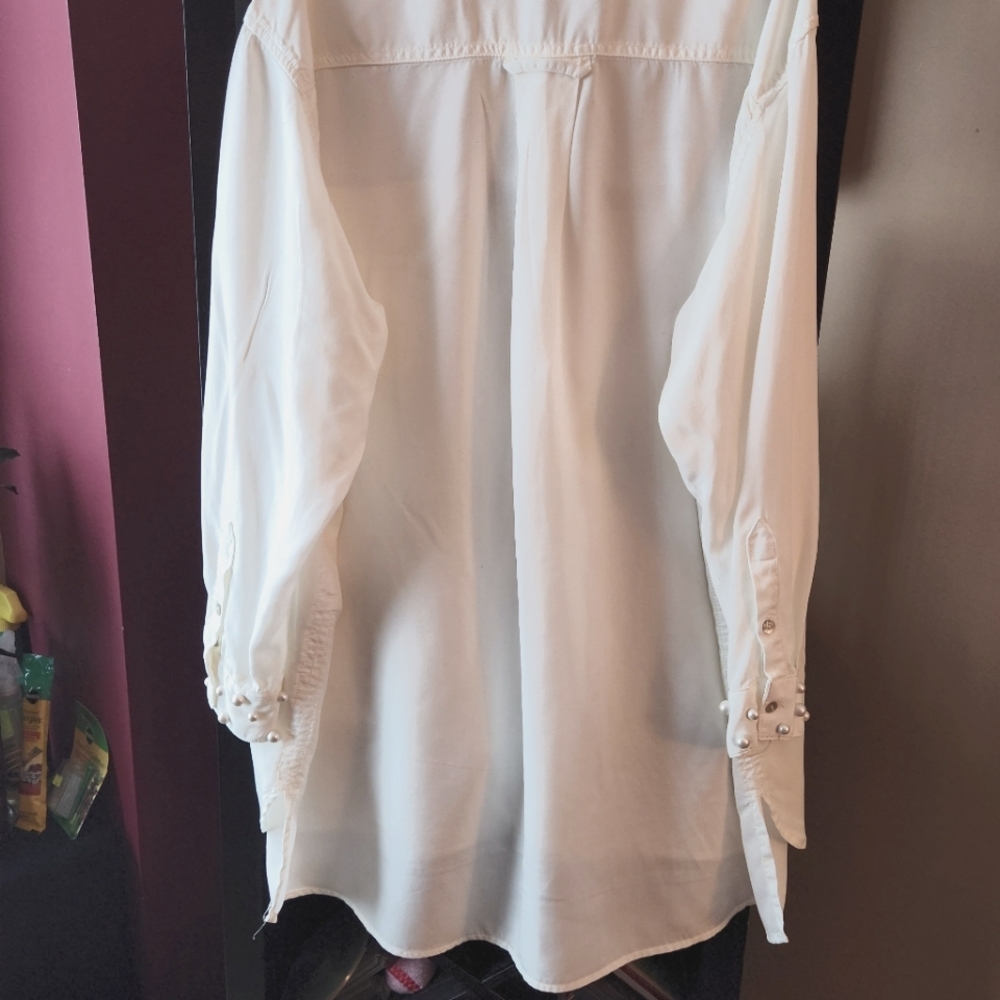 Blouse - Picture 3 of 3